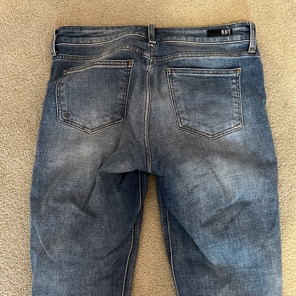 Kut From The Kloth Catherine Boyfriend Torn Jeans - Picture 5 of 6